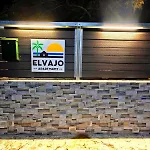 アパート Elvajo ザハロ